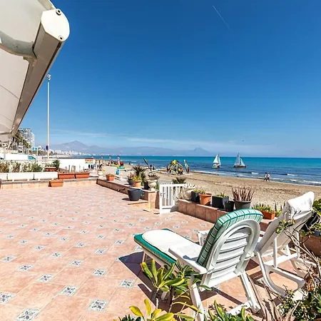 Beachfront Bliss: A Pie De Playa Dom wakacyjny