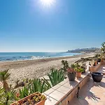 בית נופש Beachfront Bliss: A Pie De Playa אליקאנטה