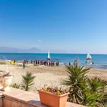 Beachfront Bliss: A Pie De Playa
