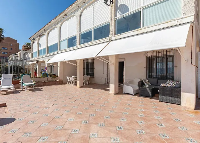 Beachfront Bliss: A Pie De Playa Alicante