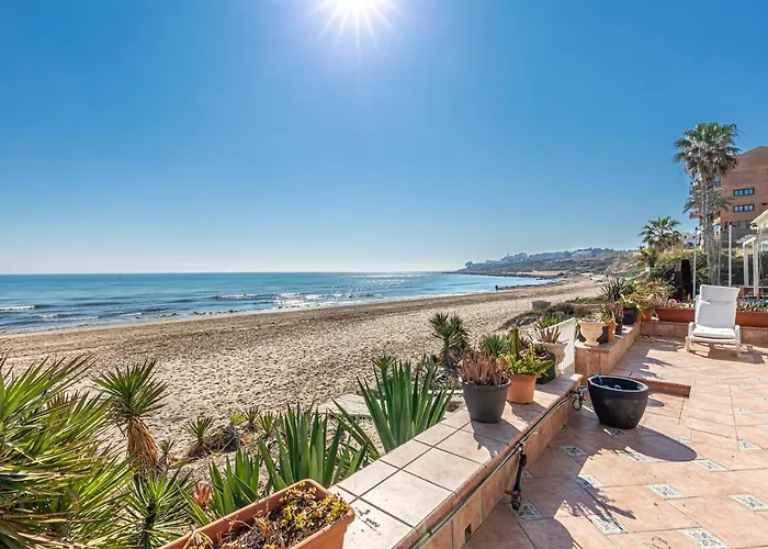 Vakantiehuis Beachfront Bliss: A Pie De Playa Alicante