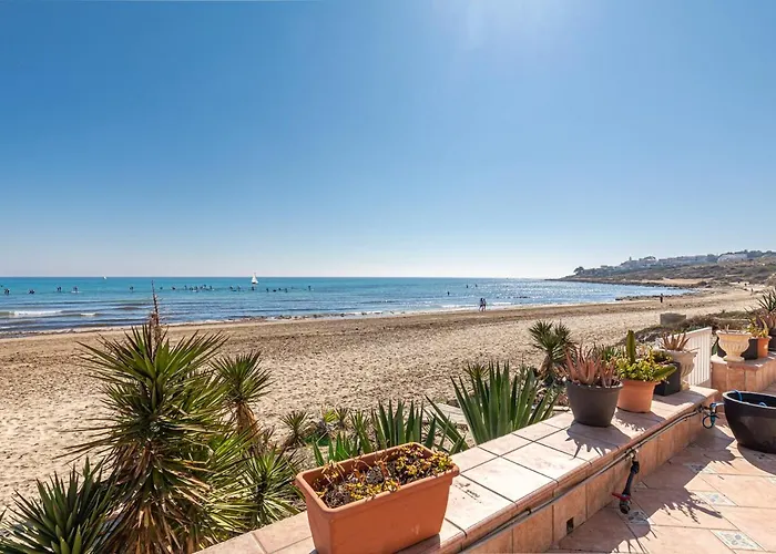 Beachfront Bliss: A Pie De Playa Alicante